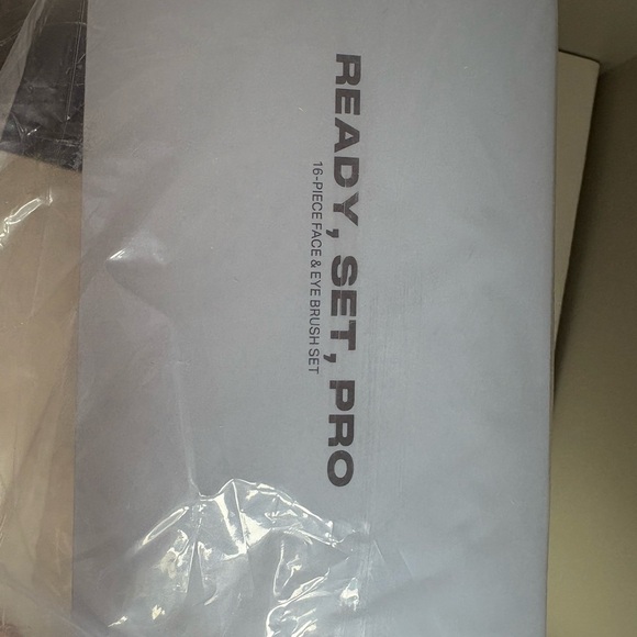 Morphe Ready, Set, Pro 16-Piece Face & Eye Brush Set NEW Sealed SOLD OUT - Picture 6 of 8